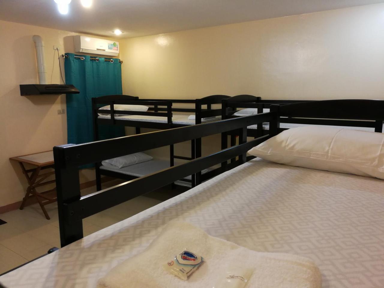 Joyful Island Hostel - Cebu City Extérieur photo