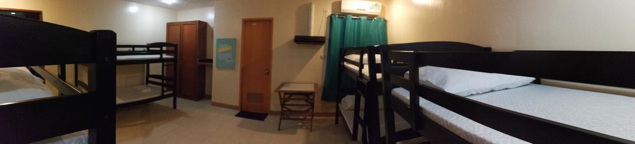 Joyful Island Hostel - Cebu City Extérieur photo