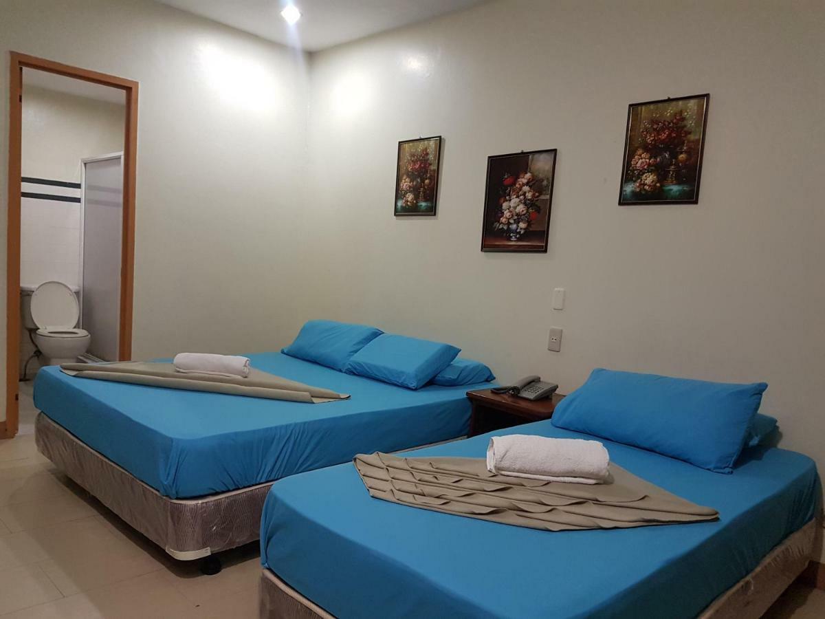 Joyful Island Hostel - Cebu City Extérieur photo