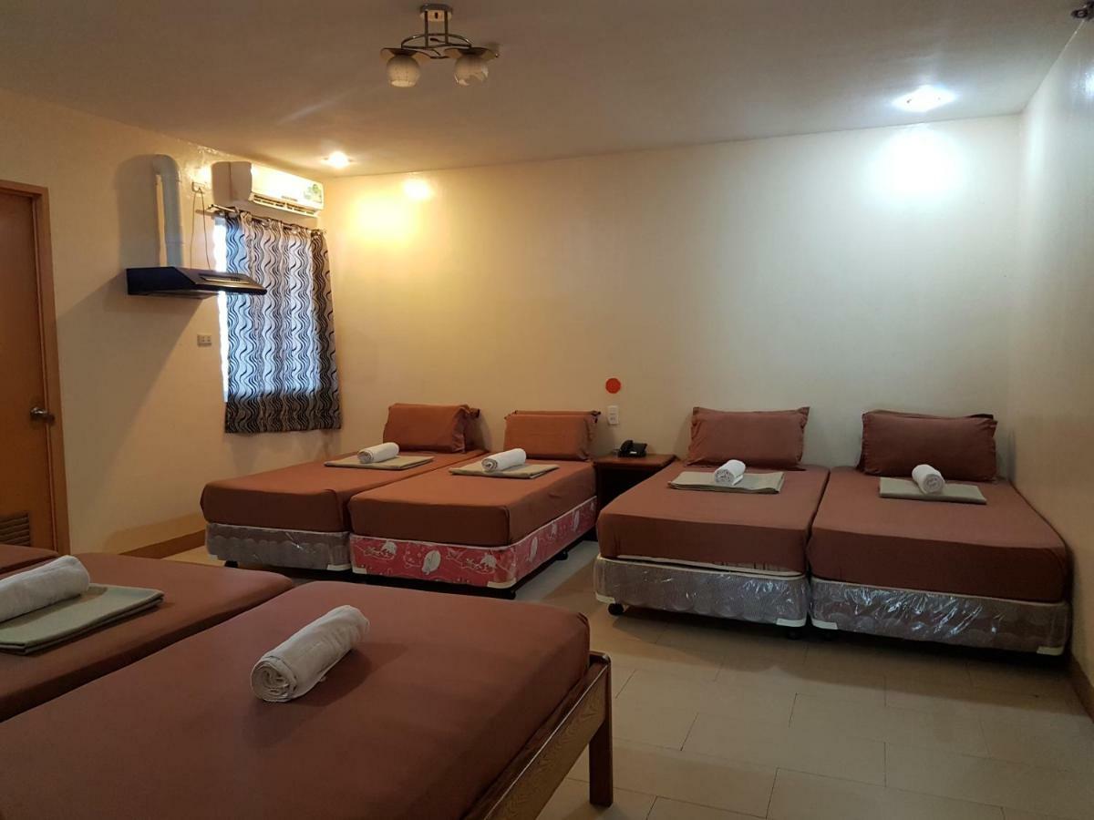 Joyful Island Hostel - Cebu City Extérieur photo